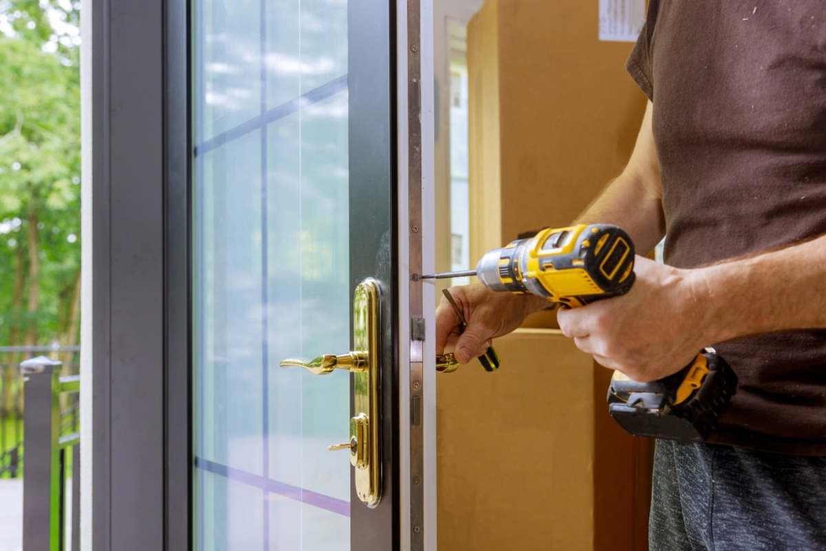 Home | Locksmith Services | Embassy Locksmith